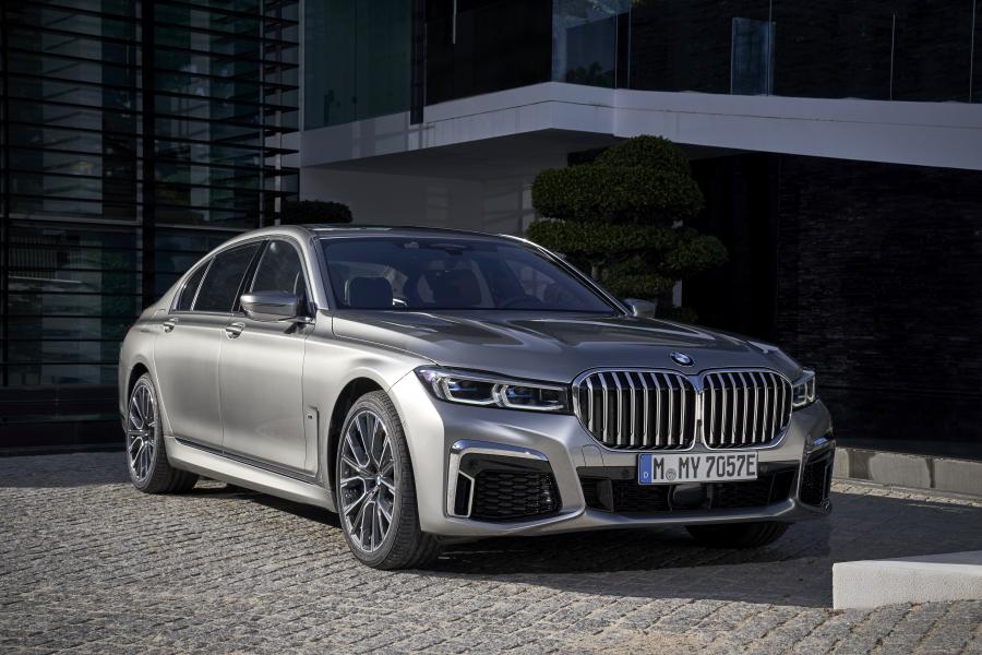  BMW 745Le xDrive M Sport (G12) 2019 года  (WW) (фото 2 из 103)